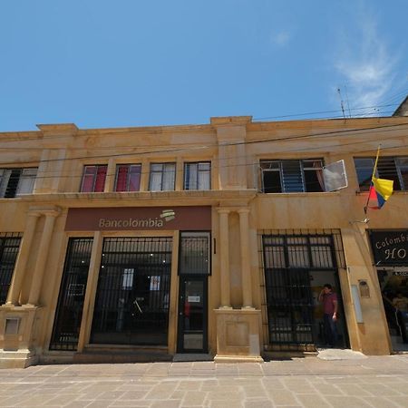 San Gil Tours Hostal מראה חיצוני תמונה