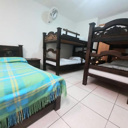 San Gil Tours Hostal מראה חיצוני תמונה