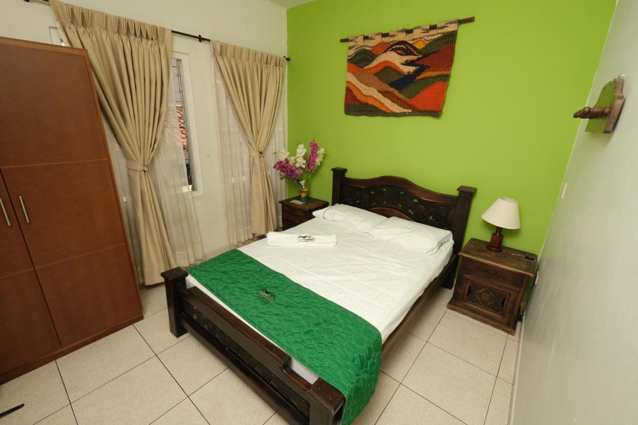 San Gil Tours Hostal מראה חיצוני תמונה